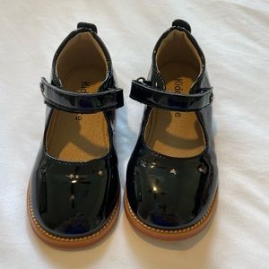 Mary Janes-Velcro-size 8-great condition